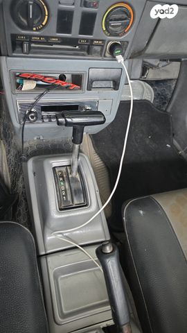 מודעת רכב סובארו טנדר (בראט)