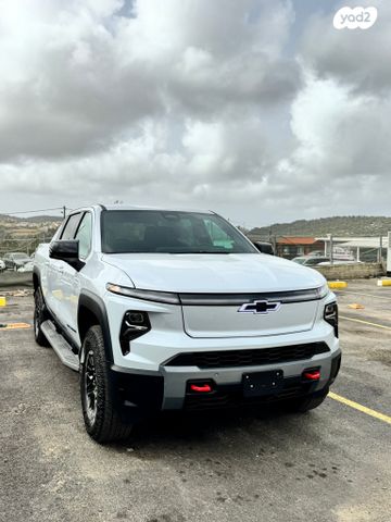 מודעת רכב שברולט סילברדו EV