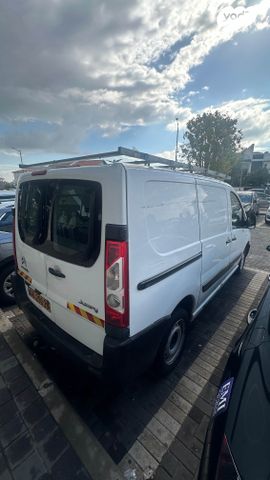 מודעת רכב סיטרואן ג'אמפי