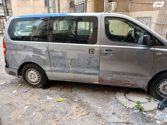 מודעת רכב יונדאי H-1 / i800