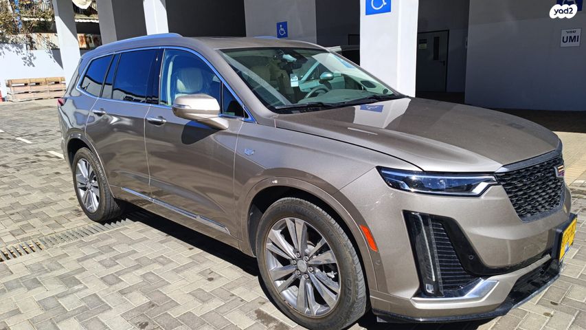 מודעת רכב קאדילק XT6