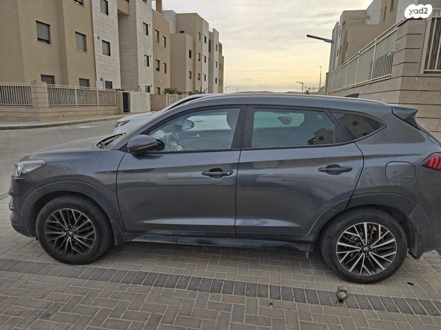 מודעת רכב יונדאי טוסון