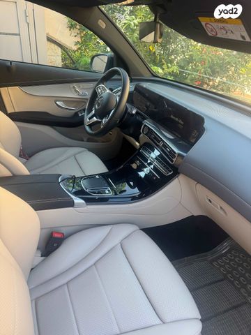 מודעת רכב מרצדס-בנץ EQC