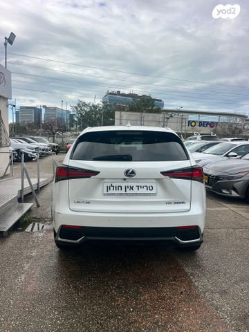 מודעת רכב לקסוס NX 2