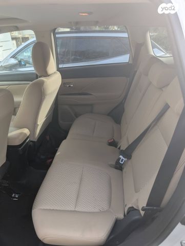 מודעת רכב מיצובישי אאוטלנדר