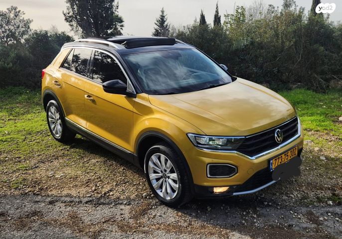 מודעת רכב פולקסווגן T-רוק