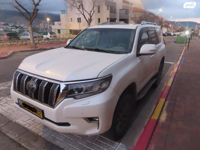 מודעת רכב טויוטה לנד קרוזר