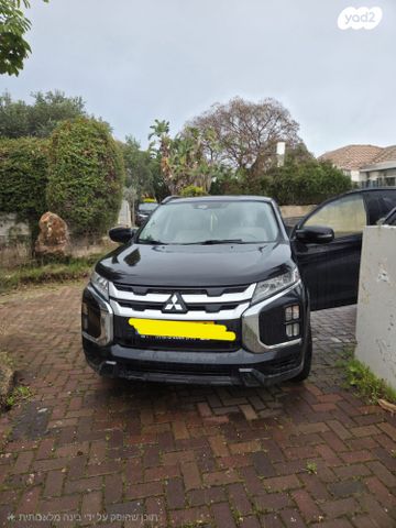 מודעת רכב מיצובישי ASX