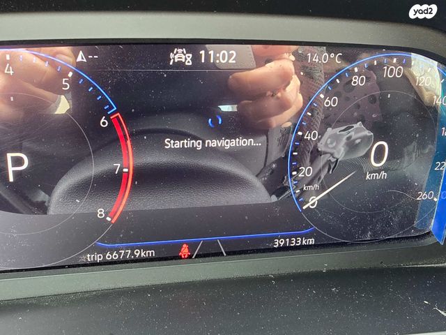 מודעת רכב פולקסווגן T-קרוס