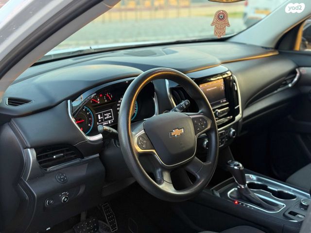 מודעת רכב שברולט טראוורס 2