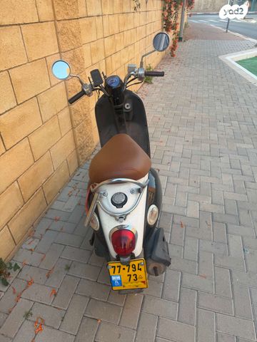 מודעת רכב קימקו סנטו 100