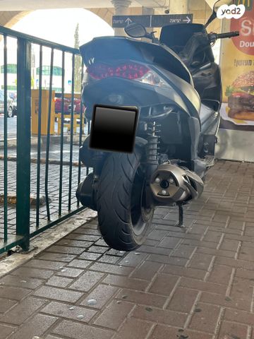 מודעת רכב קאוואסאקי J 300