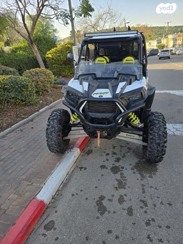 מודעת רכב פולריס