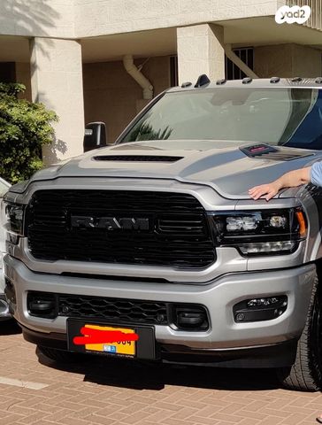 מודעת רכב דודג'