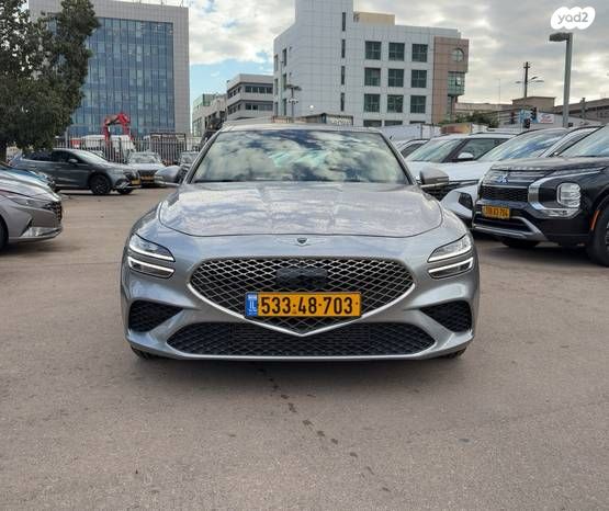 מודעת רכב ג'נסיס G70