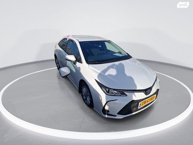 מודעת רכב טויוטה קורולה 2