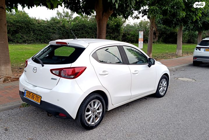 מודעת רכב מאזדה 2 2