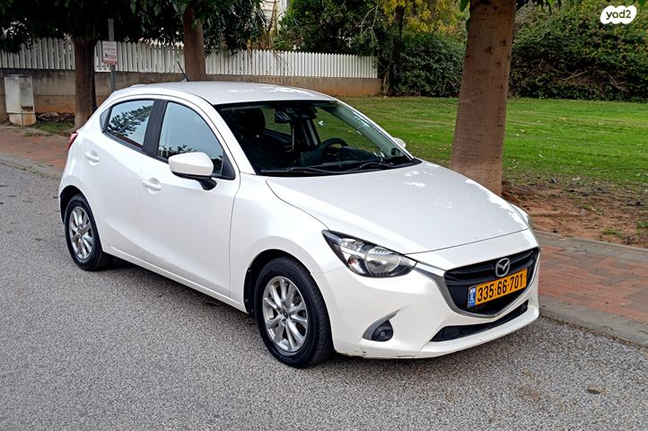 מודעת רכב מאזדה 2 1