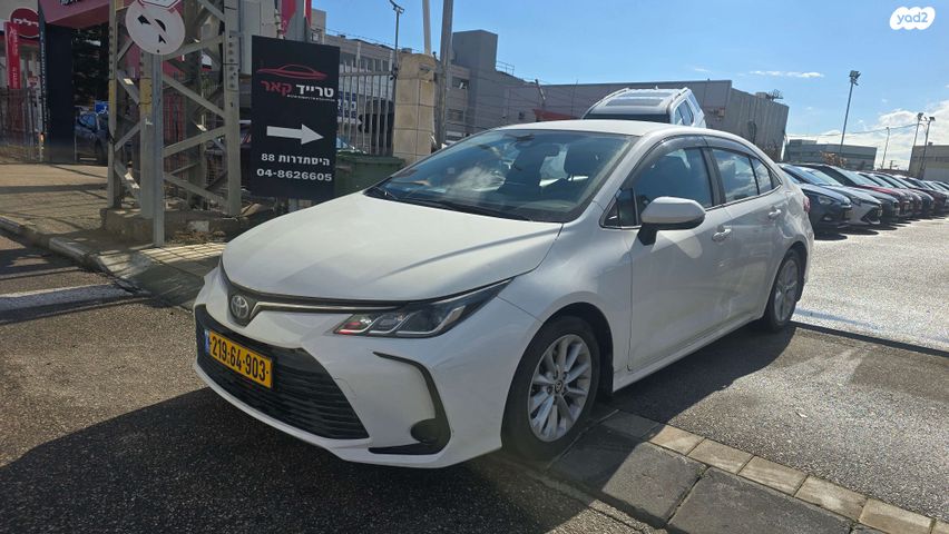 מודעת רכב טויוטה קורולה