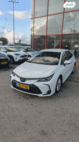 מודעת רכב טויוטה קורולה 1