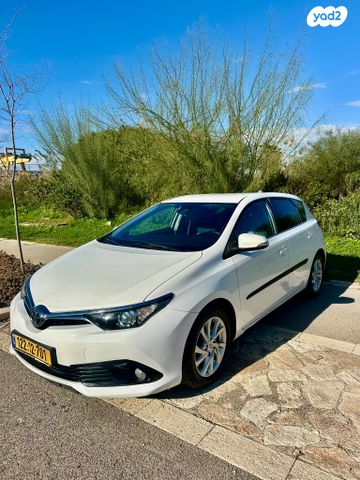 מודעת רכב טויוטה אוריס