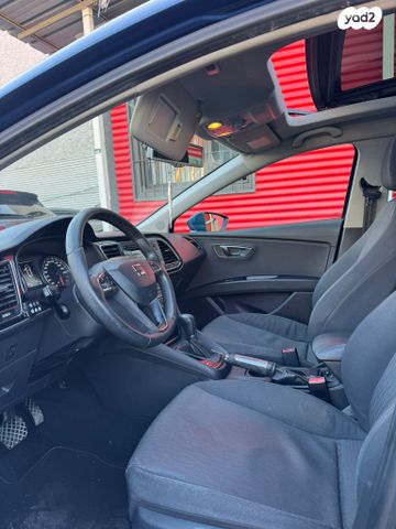 מודעת רכב סיאט לאון