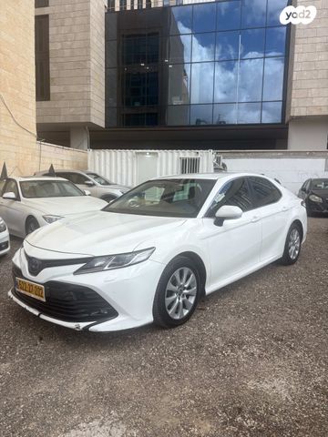 מודעת רכב טויוטה קאמרי