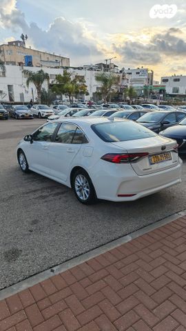 מודעת רכב טויוטה קורולה 2