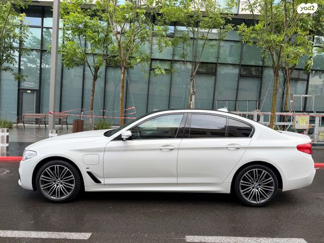 מודעת רכב ב מ וו סדרה 5