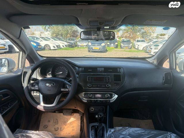 מודעת רכב קיה ריו 2