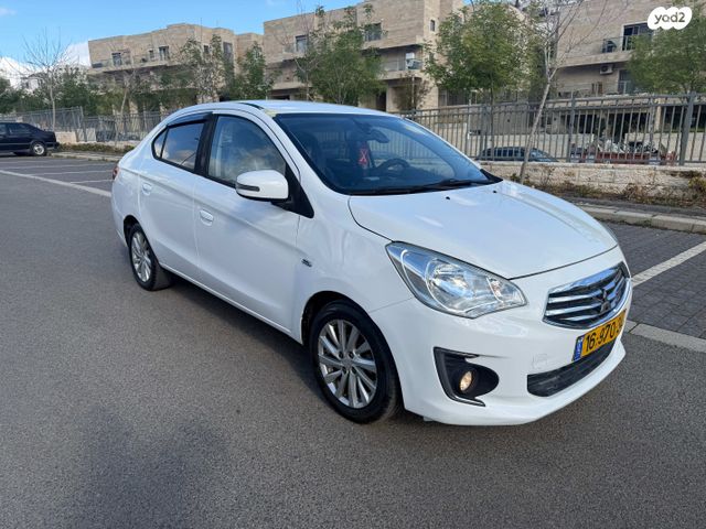 מודעת רכב מיצובישי אטראז'