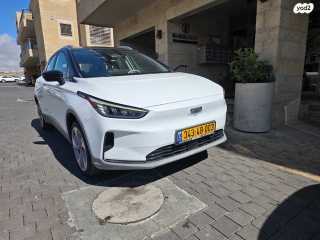 מודעת רכב ג׳ילי Geometry C