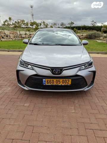 מודעת רכב טויוטה קורולה