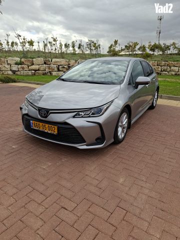 מודעת רכב טויוטה קורולה