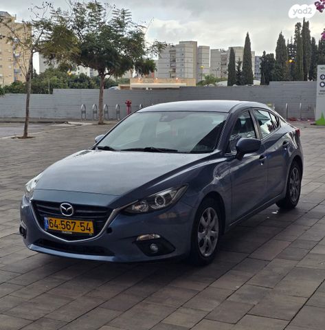 מודעת רכב מאזדה 3