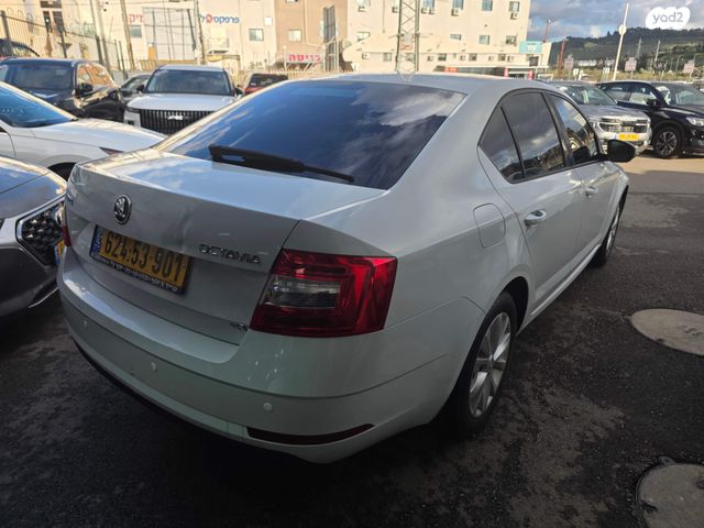 מודעת רכב סקודה אוקטביה 1
