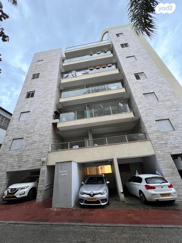 האלוף נחמיה תמרי 8