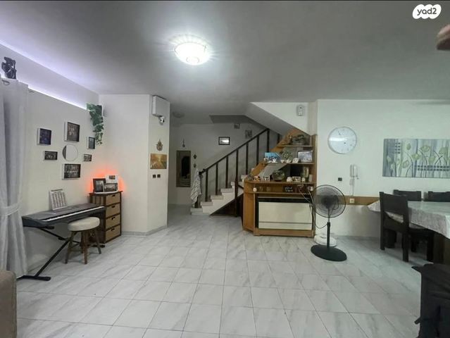 סיירת אגוז 3