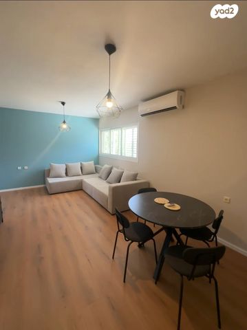 שדרות ששת הימים 158