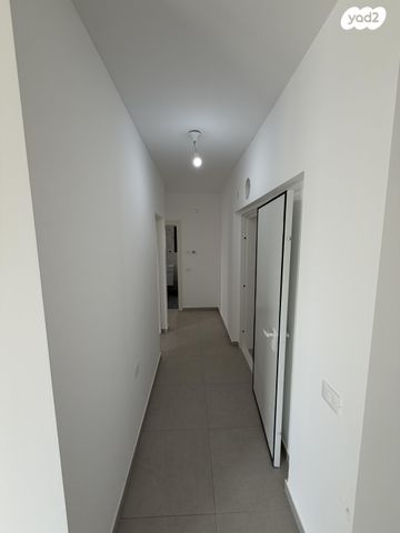 יצחק שמיר 50