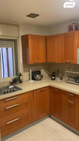 שדרות וייצמן 51