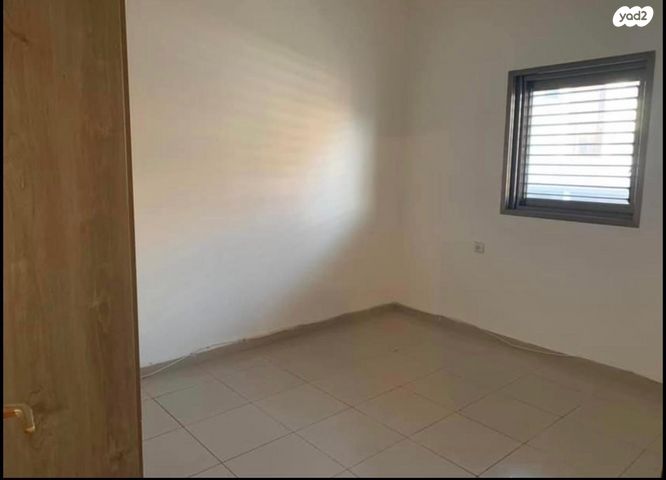 אריה בן אליעזר 21