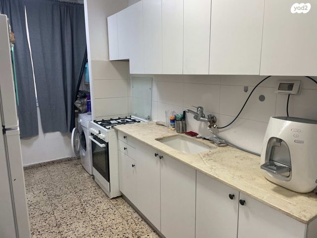 גולדשטיין 1