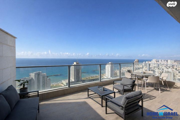 אמנון ליפקין שחק 