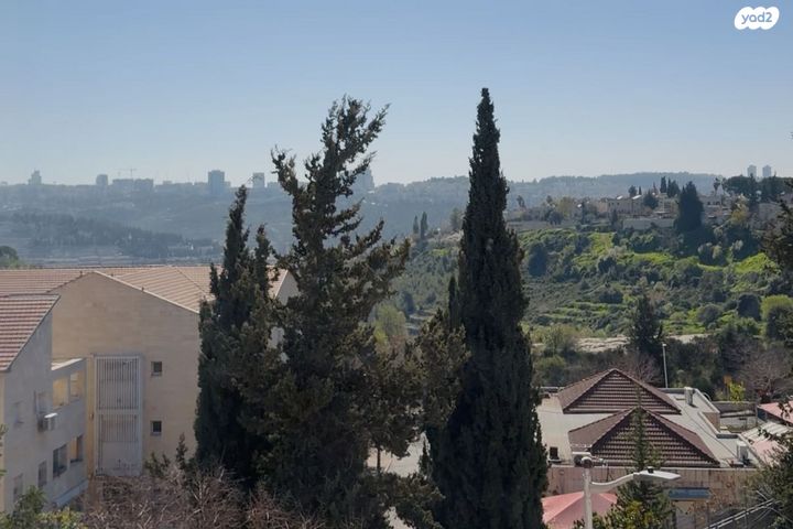 שדרות החושן 10