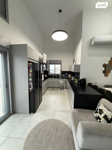 אריק איינשטיין 