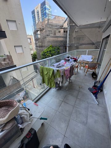 דירה למכירה בתל אביב יפו (תיווך) — 4
