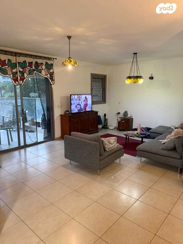 ארלוזורוב 17