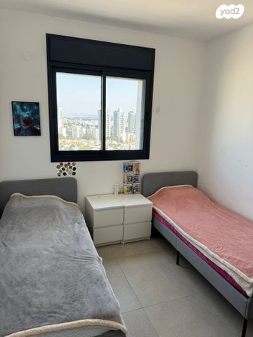 אייזיק רמבה 9