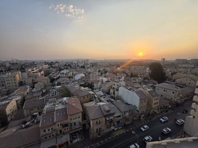 דירה למכירה בירושלים (תיווך) — 3